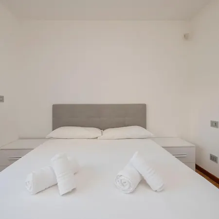Luxury - Muratori 9 Apartment *