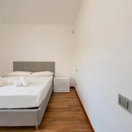 Apartment Luxury - Muratori 9 *