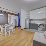 Luxury - Muratori 9 דירה