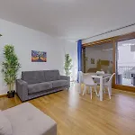Luxury - Muratori 9 דירה *