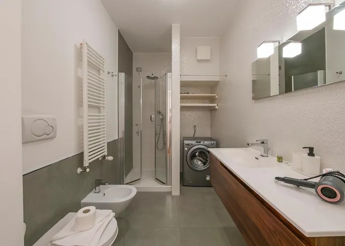 Luxury - Muratori 9 Mailand
