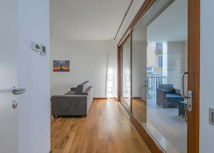 Luxury - Muratori 9 Mailand